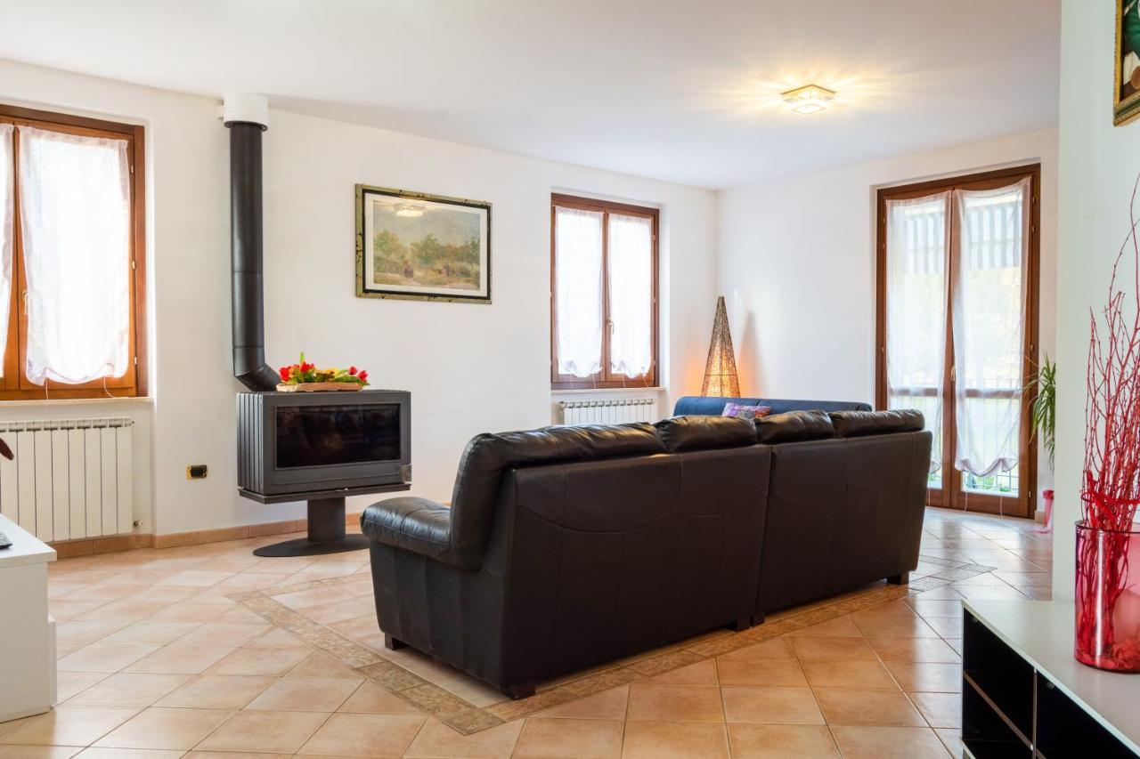 Casa Del Giardino Bright Apartment Bastia Umbra Kültér fotó