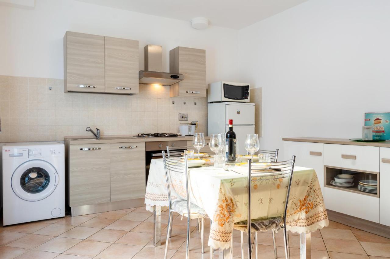 Casa Del Giardino Bright Apartment Bastia Umbra Kültér fotó