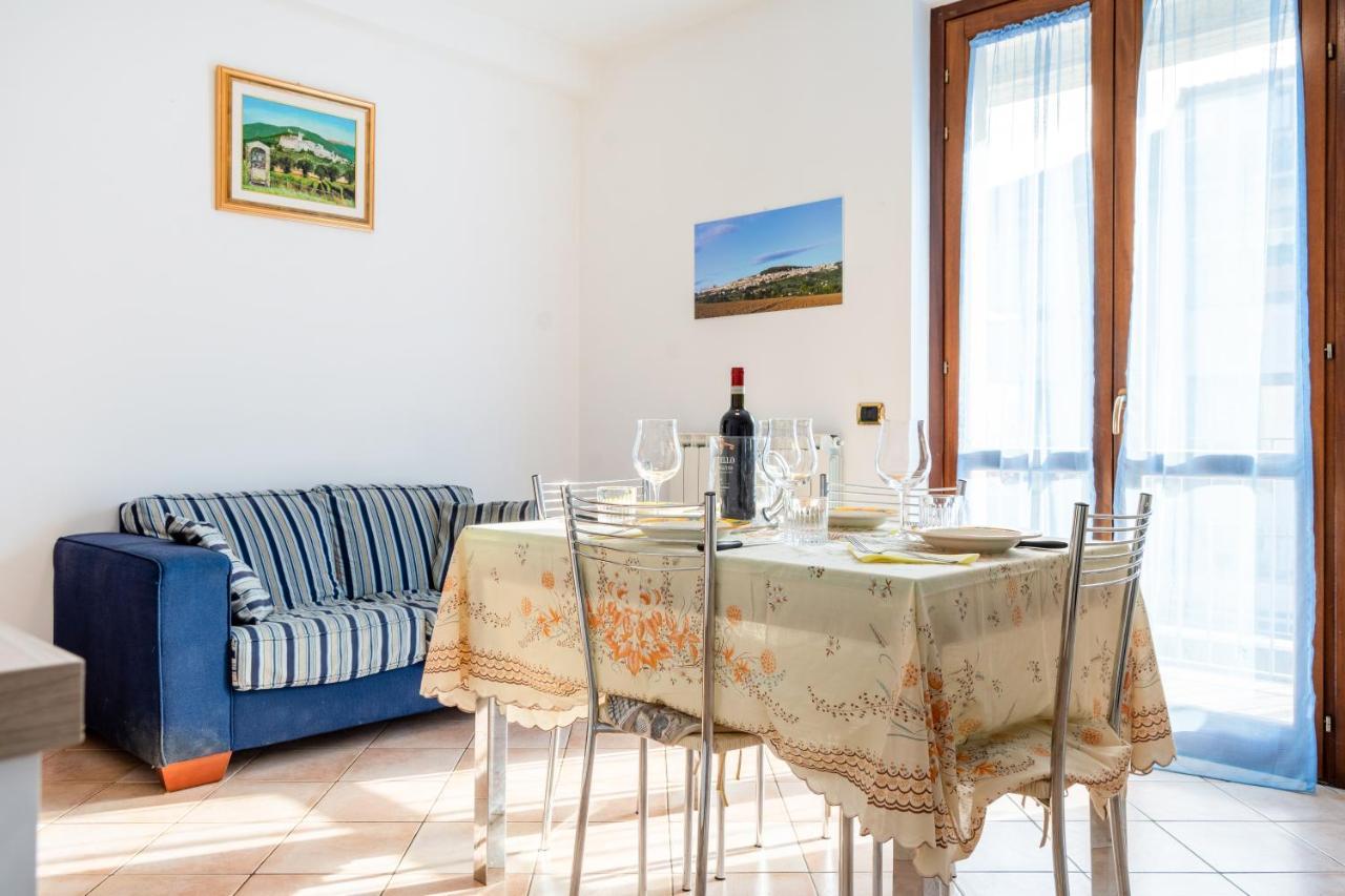 Casa Del Giardino Bright Apartment Bastia Umbra Kültér fotó